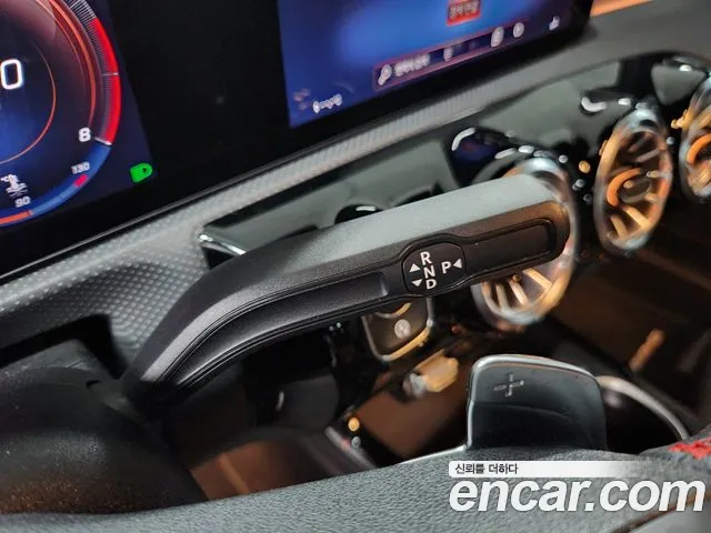 Mercedes-Benz CLA-Class 2023 — фото 9
