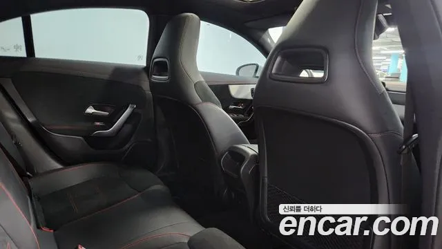 Mercedes-Benz CLA-Class 2023 — фото 10