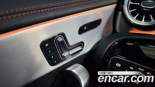 Mercedes-Benz CLA-Class 2023 — фото 11