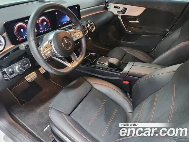 Mercedes-Benz CLA-Class 2023 — фото 19