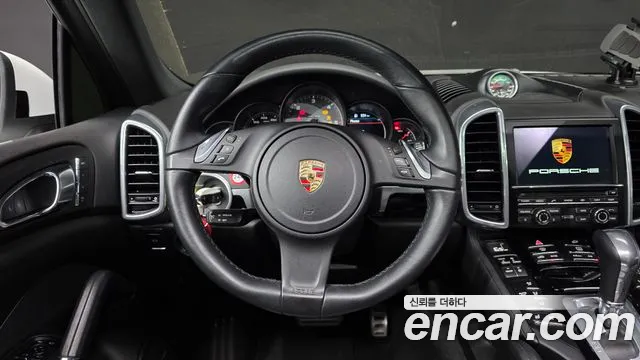 Porsche Cayenne 2014 — фото 13