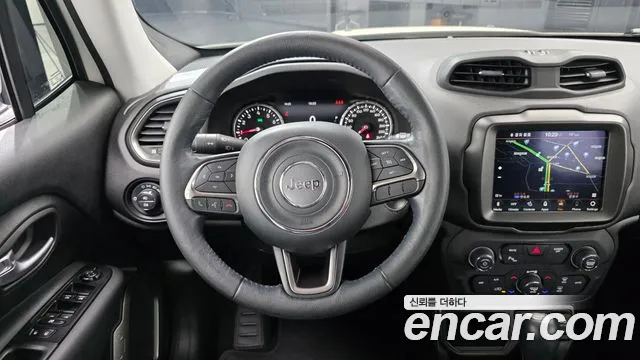 Jeep Renegade 2019 — фото 18