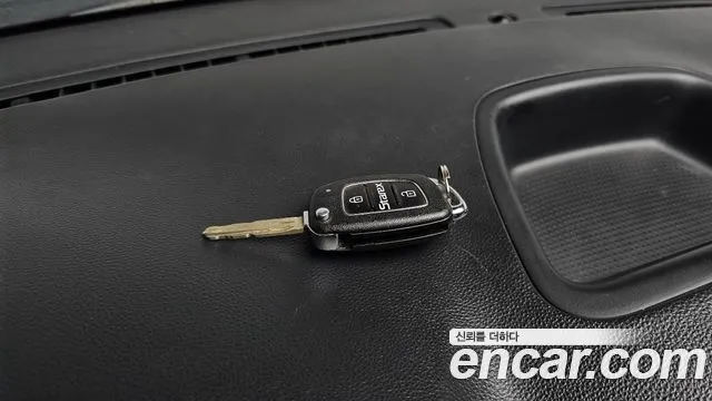 Hyundai Starex 2019 — фото 19