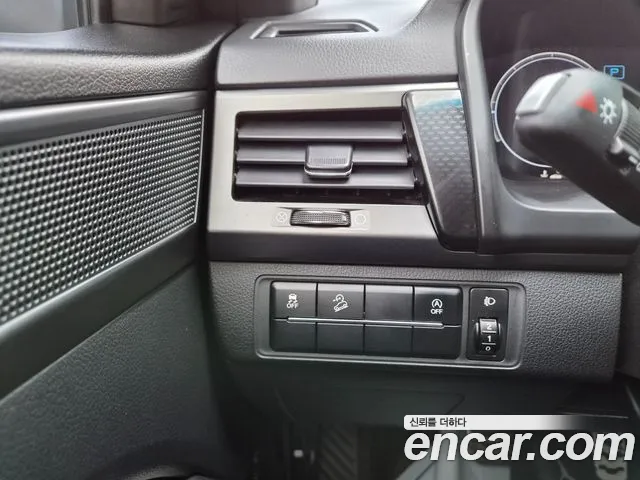 KG_Mobility_Ssangyong Rexton 2022 — фото 15