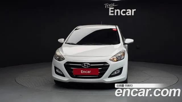 Hyundai i30 2016 — фото 3