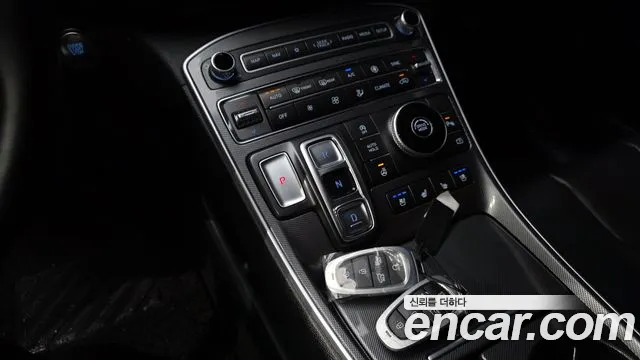 Hyundai Santafe 2021 — фото 12