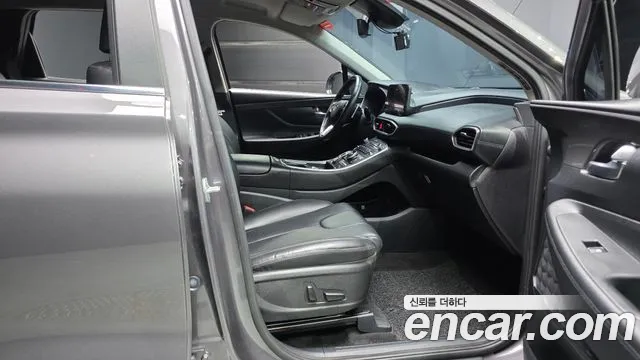 Hyundai Santafe 2021 — фото 17