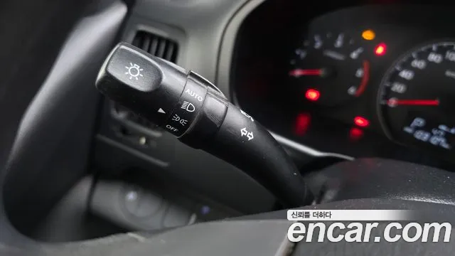 Hyundai Starex 2016 — фото 18