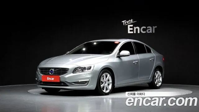Volvo S60 2016 — фото 1