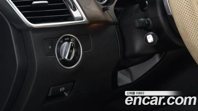 Mercedes-Benz GLE-Class 2016 — фото 15