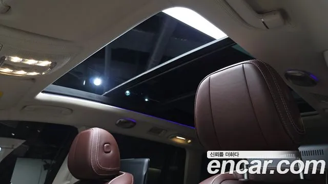 Mercedes-Benz GLS-Class 2023 — фото 20