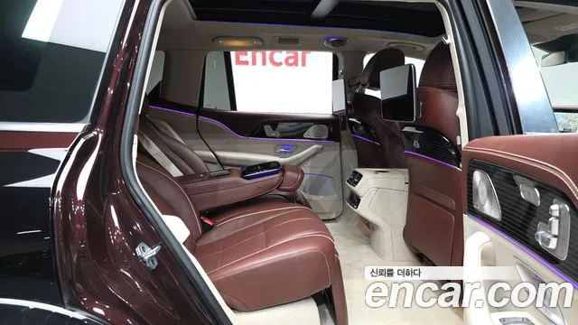 Mercedes-Benz GLS-Class 2023 — фото 15