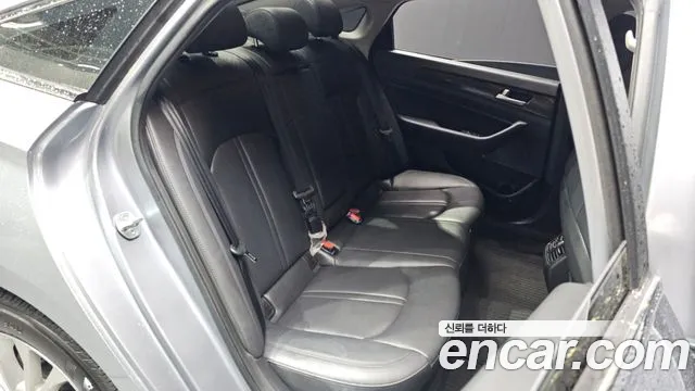 Hyundai Sonata 2015 — фото 12