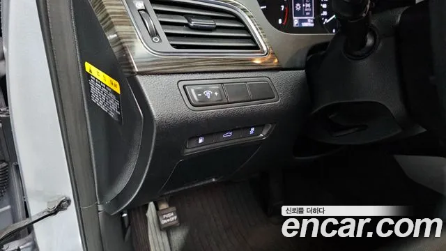 Hyundai Sonata 2015 — фото 18