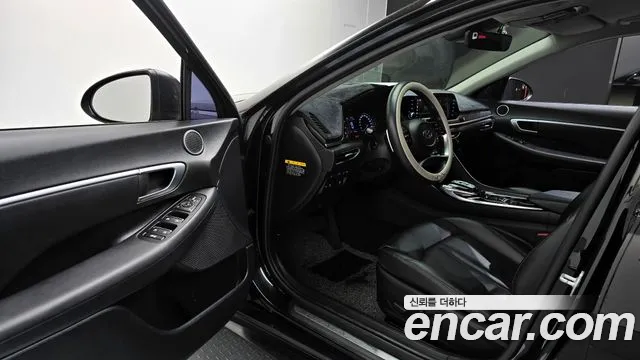 Hyundai Sonata 2020 — фото 10