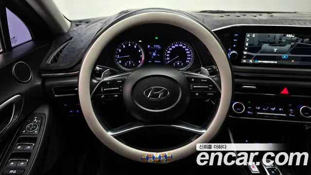 Hyundai Sonata 2020 — фото 13