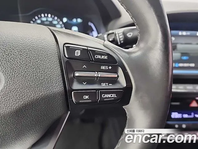 Hyundai Ioniq 2016 — фото 19