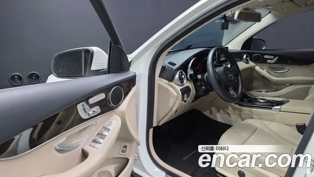 Mercedes-Benz GLC-Class 2019 — фото 10