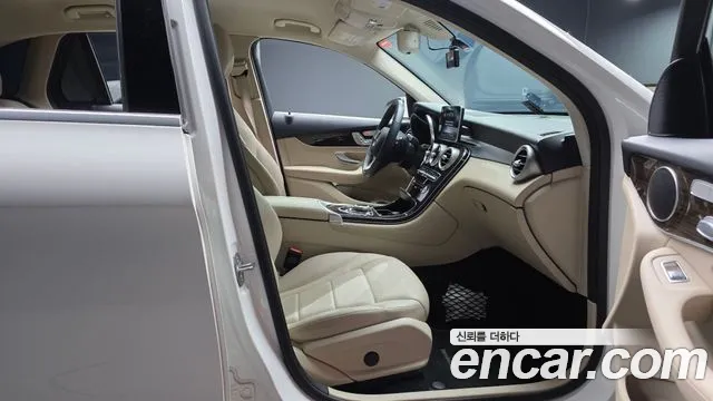 Mercedes-Benz GLC-Class 2019 — фото 11