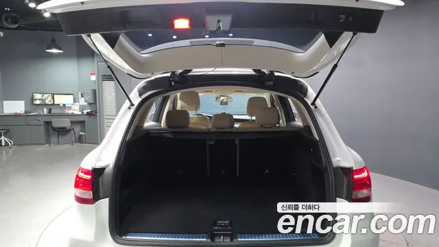Mercedes-Benz GLC-Class 2019 — фото 20