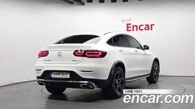 Mercedes-Benz GLC-Class 2023 — фото 2