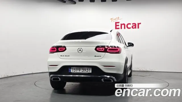 Mercedes-Benz GLC-Class 2023 — фото 4