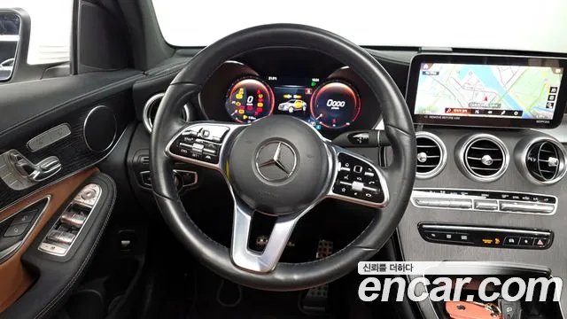 Mercedes-Benz GLC-Class 2023 — фото 12