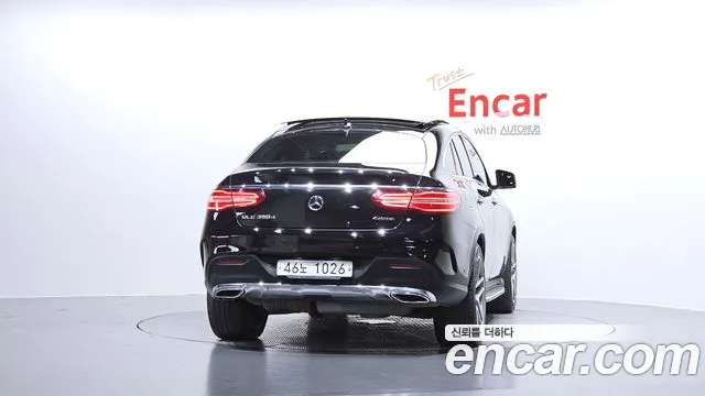 Mercedes-Benz GLE-Class 2018 — фото 4