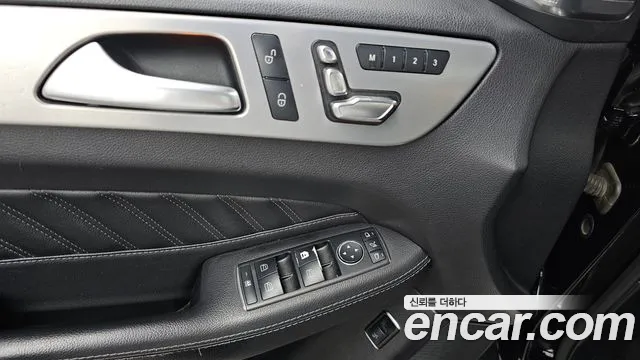 Mercedes-Benz GLE-Class 2018 — фото 14