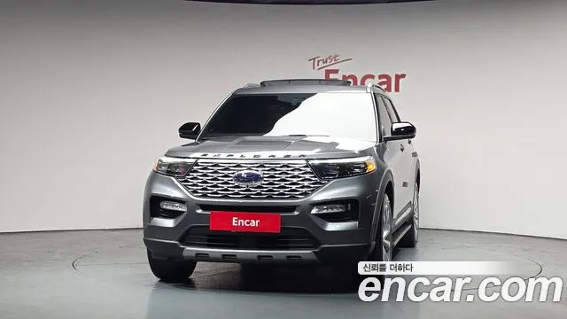 Ford Explorer 2022 — фото 2