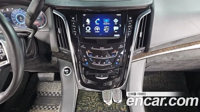Cadillac Escalade 2016 — фото 15