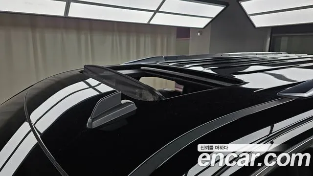 Cadillac Escalade 2016 — фото 19