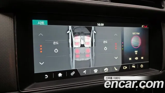 Jaguar XF 2017 — фото 17