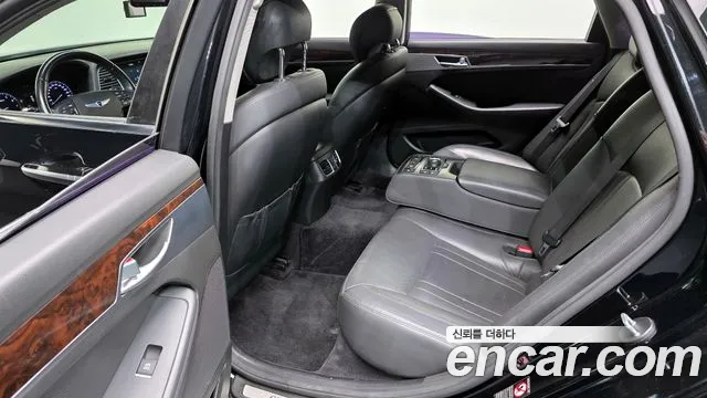 Hyundai Genesis 2016 — фото 18