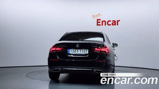 Mercedes-Benz A-Class 2021 — фото 4