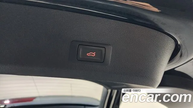 Audi Q7 2015 — фото 19
