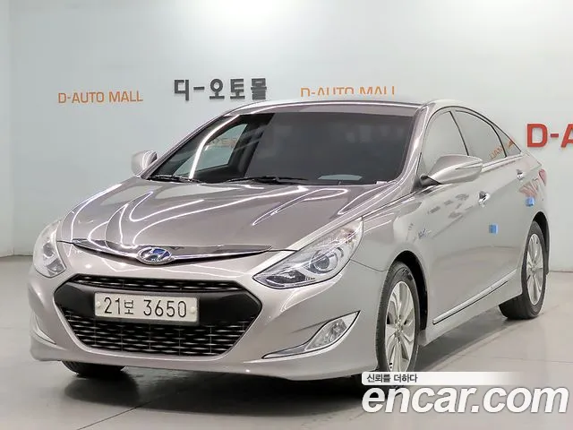 Hyundai Sonata 2014 — фото 1