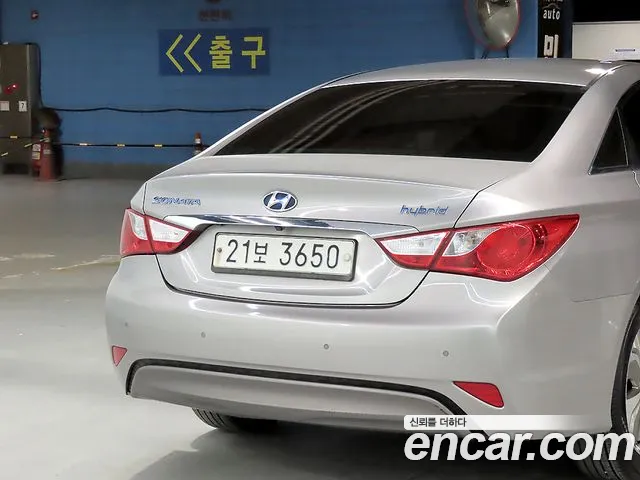 Hyundai Sonata 2014 — фото 17