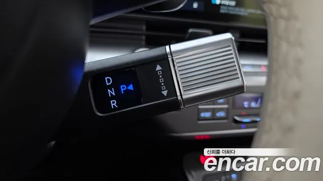 Hyundai Kona 2025 — фото 11