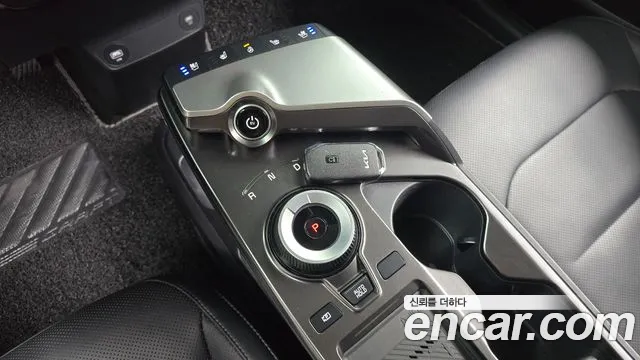 Kia EV6 2022 — фото 12