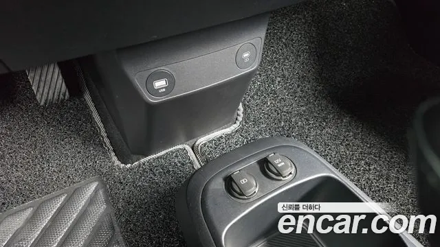 Kia EV6 2022 — фото 15