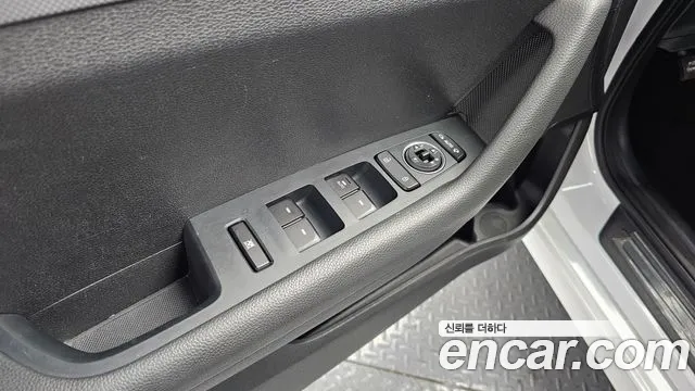 Hyundai Sonata 2019 — фото 17