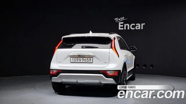 Kia Niro 2022 — фото 4
