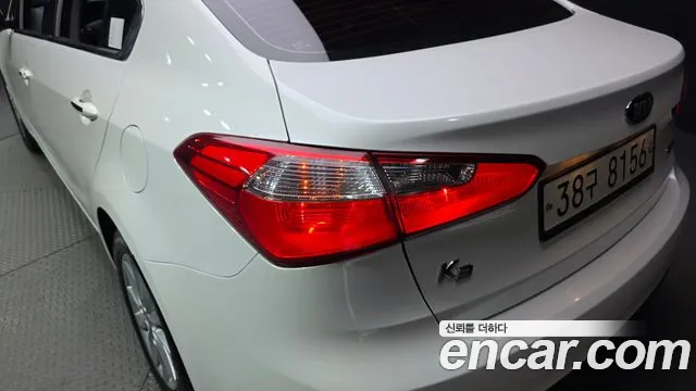 Kia K3 2015 — фото 9