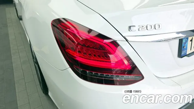 Mercedes-Benz C-Class 2021 — фото 9