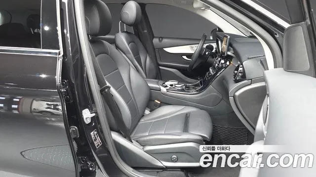 Mercedes-Benz GLC-Class 2019 — фото 17