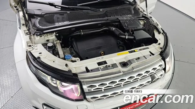 Land Rover Range Rover Evoque 2015 — фото 6