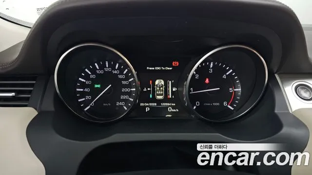 Land Rover Range Rover Evoque 2015 — фото 11