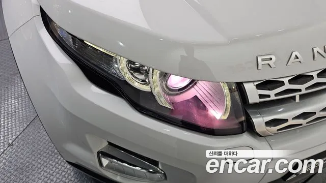 Land Rover Range Rover Evoque 2015 — фото 8