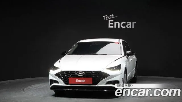 Hyundai Sonata 2022 — фото 3